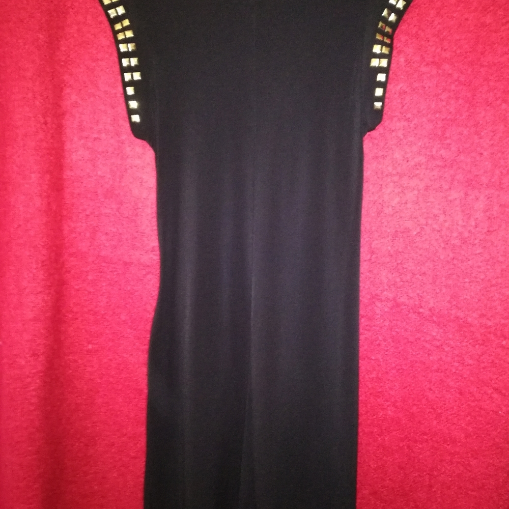 Dress - Picture 4 of 4